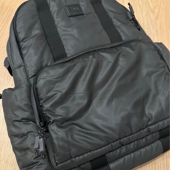 Excellent used condition 7AM ENFANT Sydney Black Backpack Baby Diaper Bag main image 4